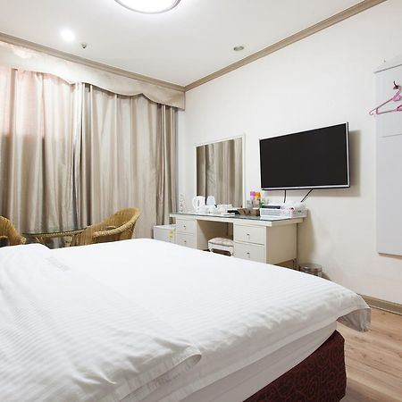 Ns Hotel Changwon Exteriör bild