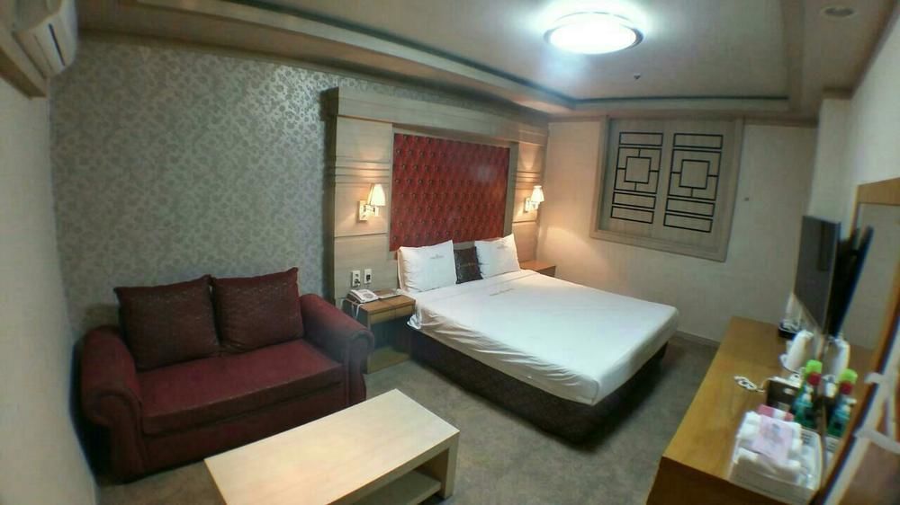 Ns Hotel Changwon Exteriör bild