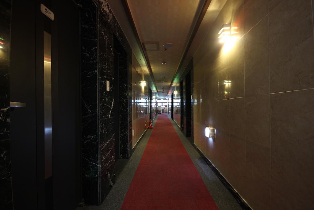 Ns Hotel Changwon Exteriör bild