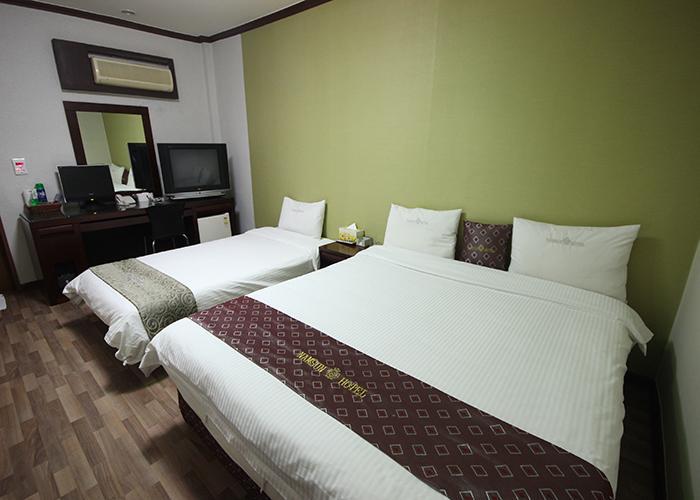 Ns Hotel Changwon Exteriör bild